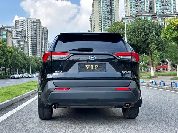 Toyota RAV4 2023
