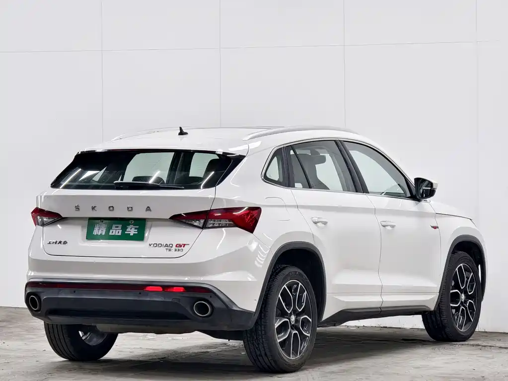 Skoda Kodiak GT 2021 — фото 4