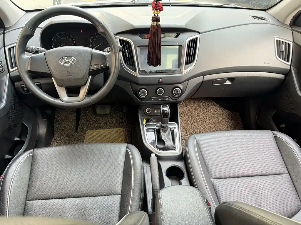 Hyundai ix25 2015 — фото 24