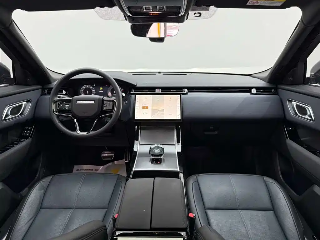 Land Rover Velar 2024 — фото 25