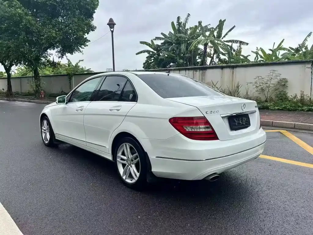 Mercedes-Benz C-Class 2013 — фото 4