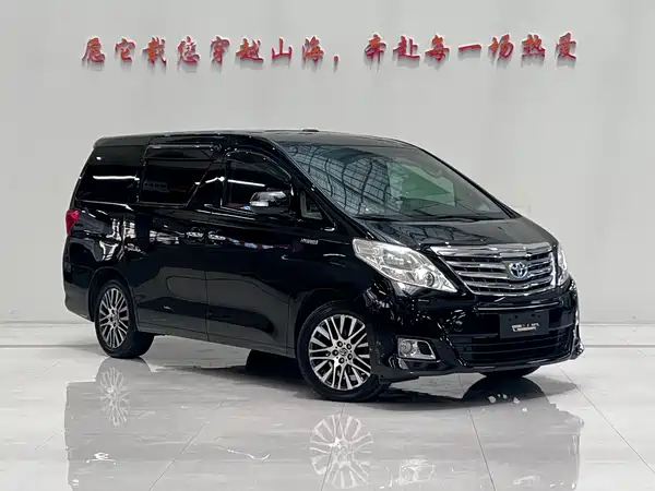 Toyota Alphard 2010