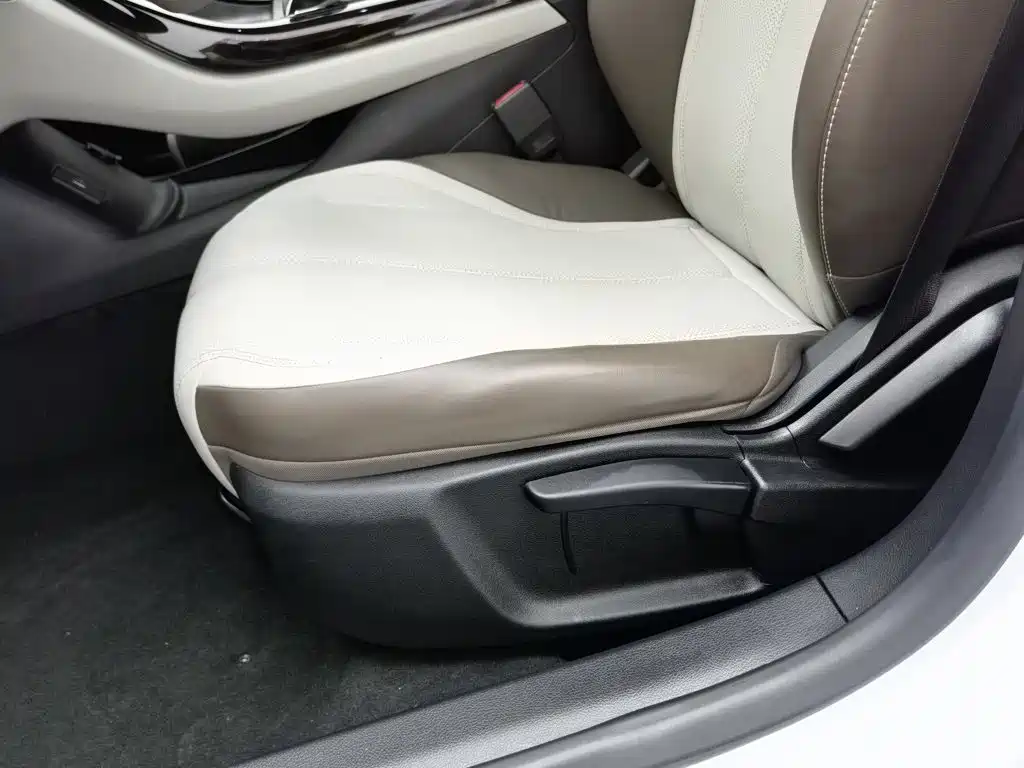 BYD Qin PLUS 2024 — фото 20