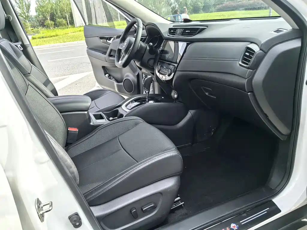 Nissan X-Trail 2023 — фото 13