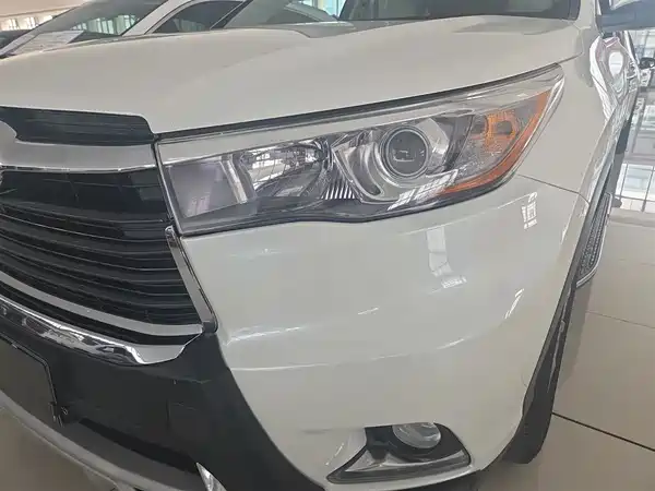 Toyota Highlander 2015