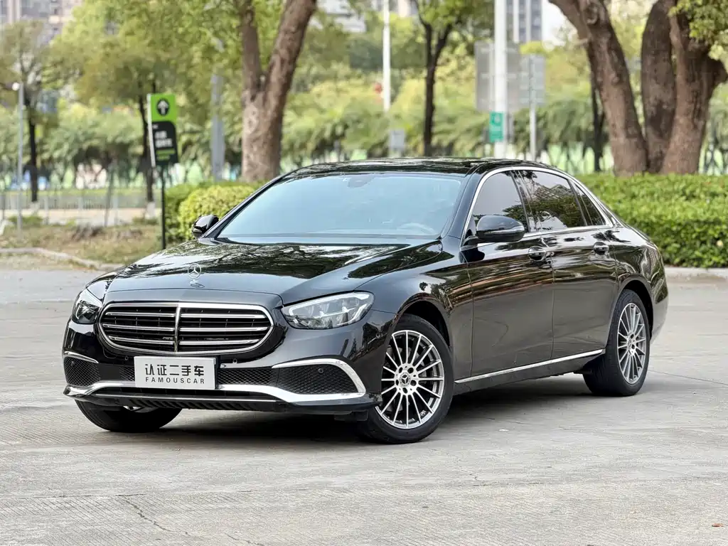 Mercedes-Benz E-Class 2022 — фото 1