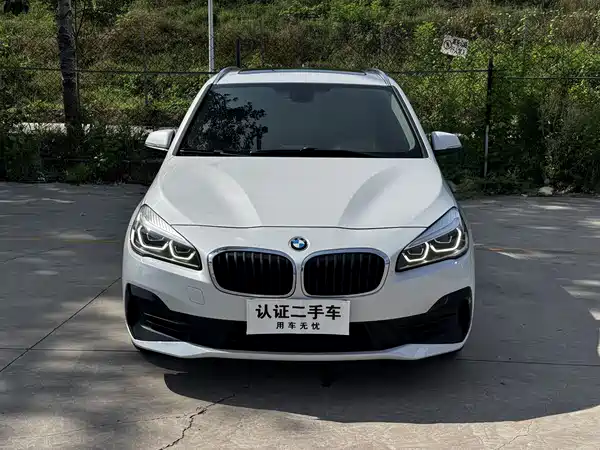 BMW 2 Series Station Wagon 2019