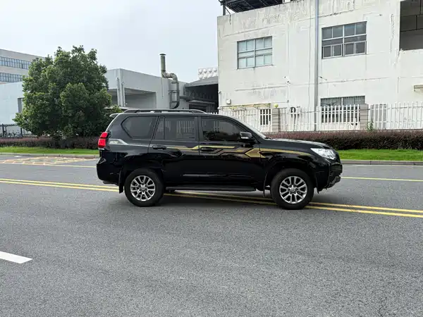 Toyota Prado 2019