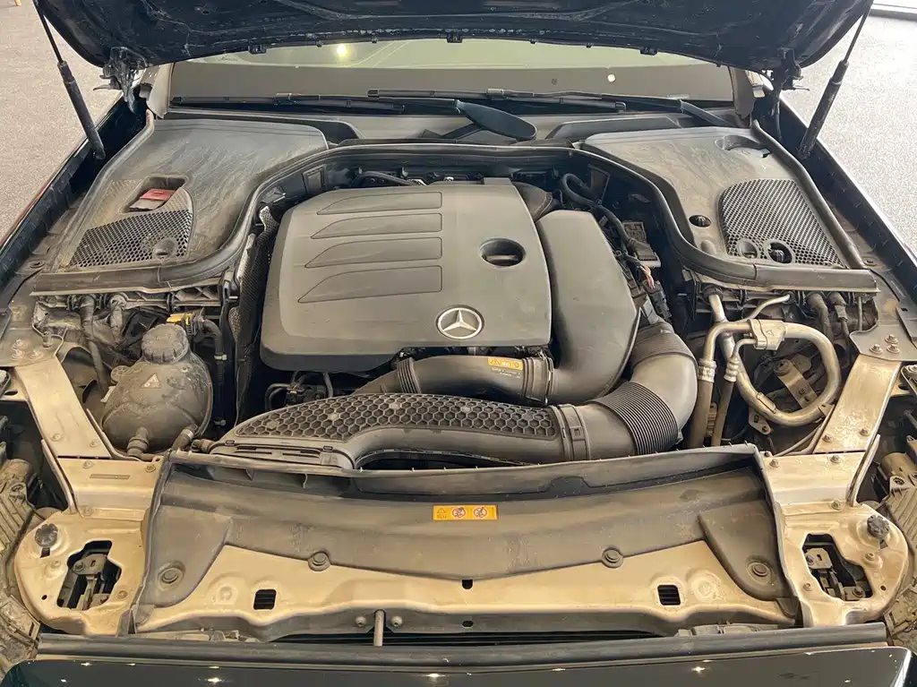 Mercedes-Benz E-Class 2022 — фото 13