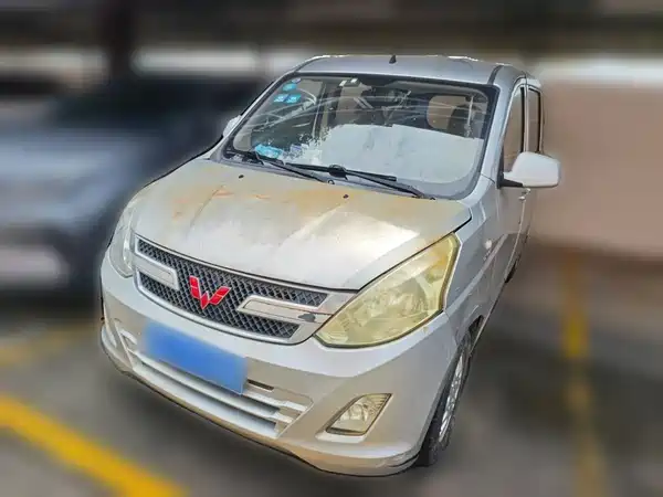 Wuling Rongguang V 2018