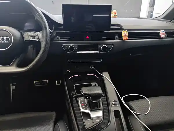 Audi A4L 2024