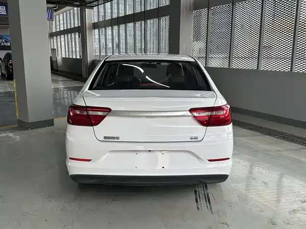 Geely Vision 2020