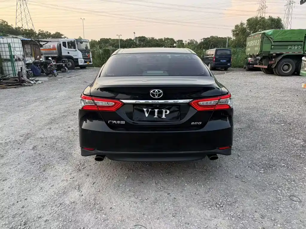 Toyota Camry 2020 — фото 10