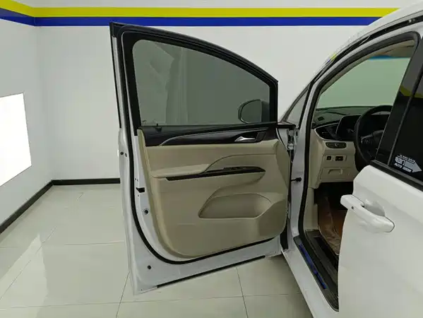 Buick GL8 2022
