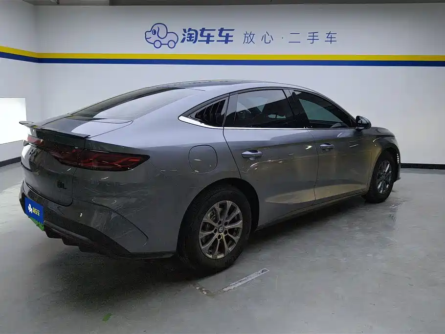BYD Qin L 2025 — фото 3