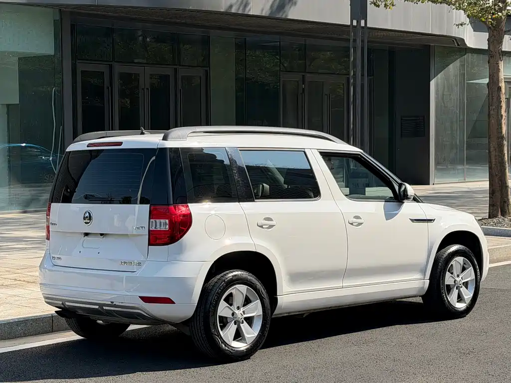Skoda Yeti 2018 — фото 6