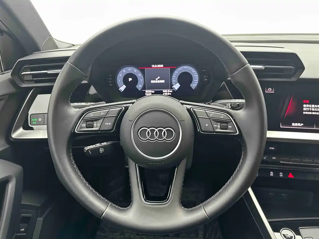 Audi A3 2022 — фото 16