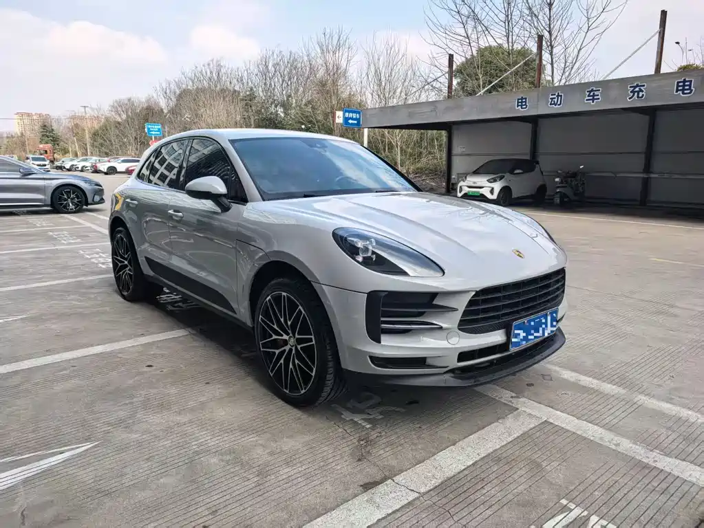 Porsche Macan 2021 — фото 3