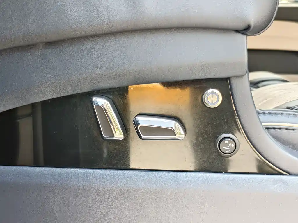 Mercedes-Benz Vito 2020 — фото 14