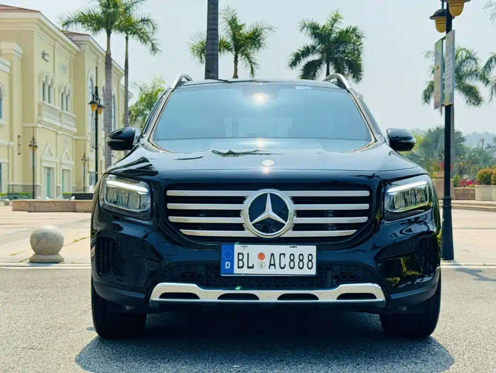 Mercedes-Benz GLB 2024 — фото 2