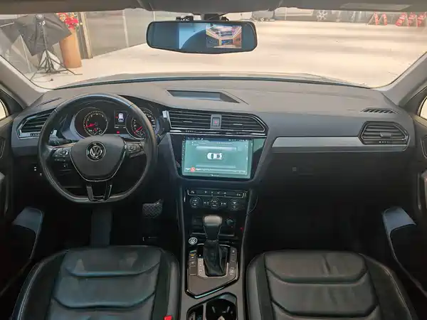 Volkswagen Tiguan L 2020