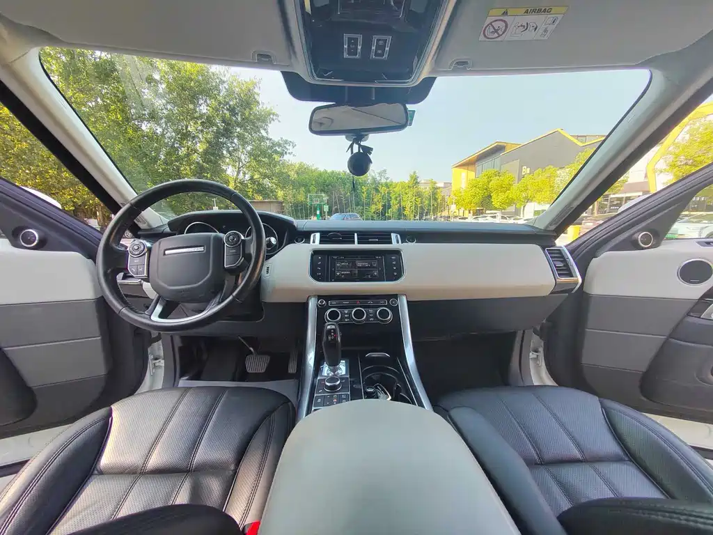 Land Rover Range Rover Sport 2015 — фото 17