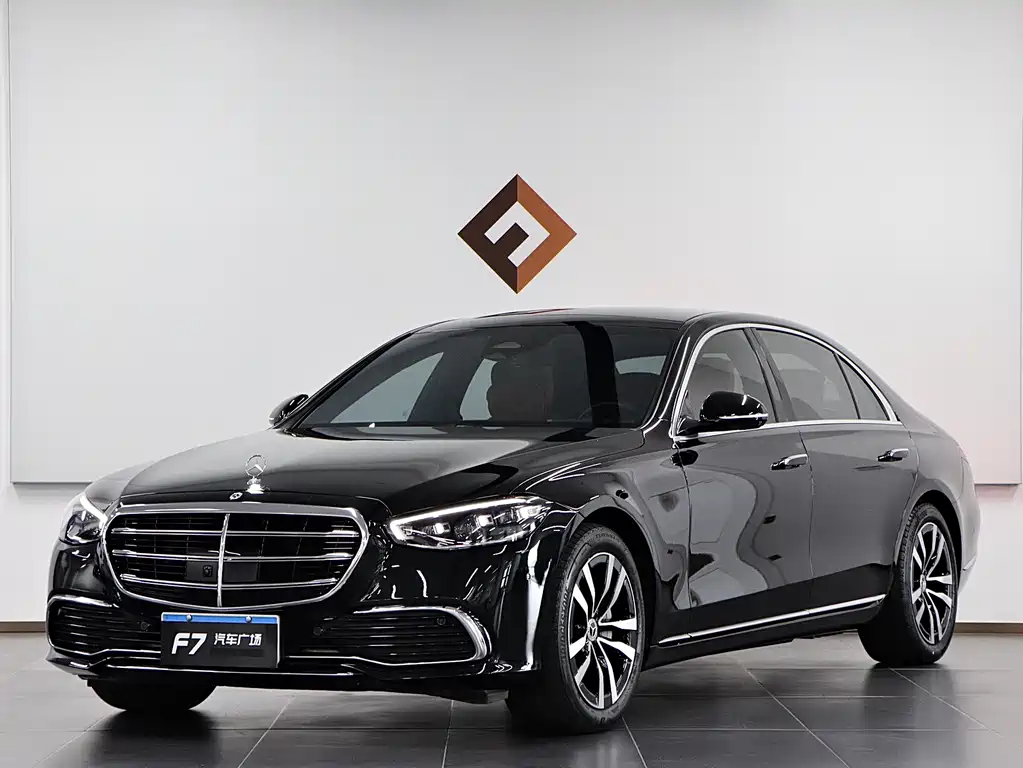 Mercedes-Benz S-Class 2024 — фото 1