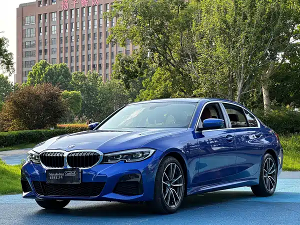 BMW 3 Series 2021