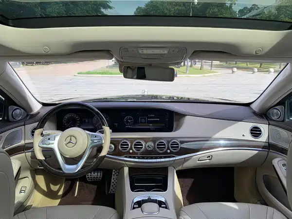 Mercedes-Benz S-Class 2018