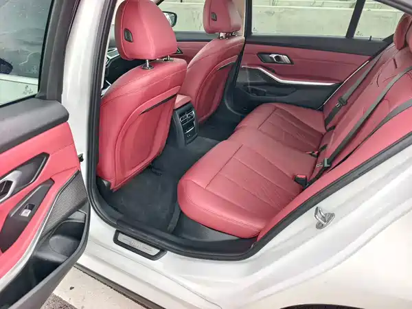 BMW i3 2023