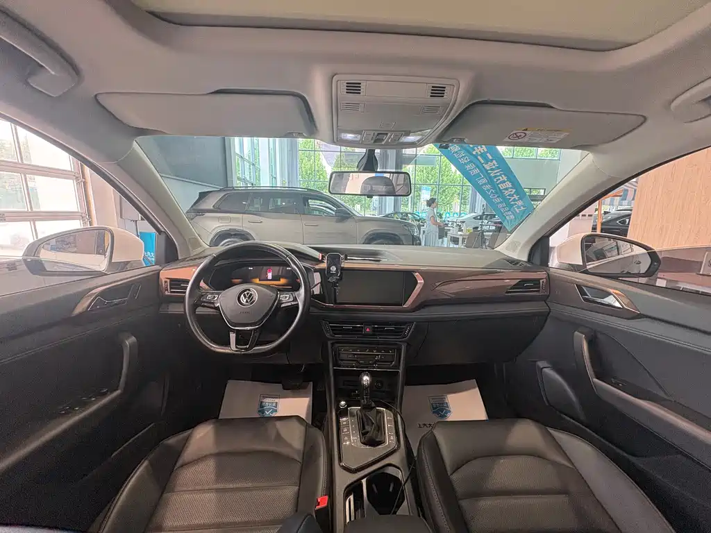 Volkswagen Tharu 2022