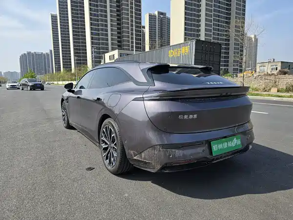 Zeekr 007GT 2025