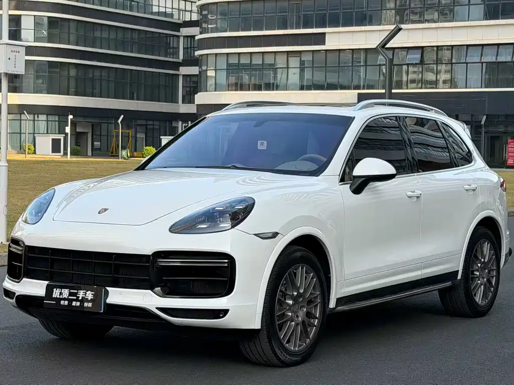 Porsche Cayenne 2013 — фото 3