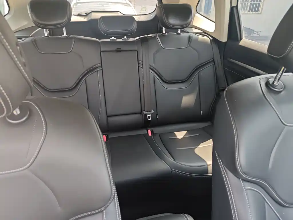 Haval H6 2023 — фото 13