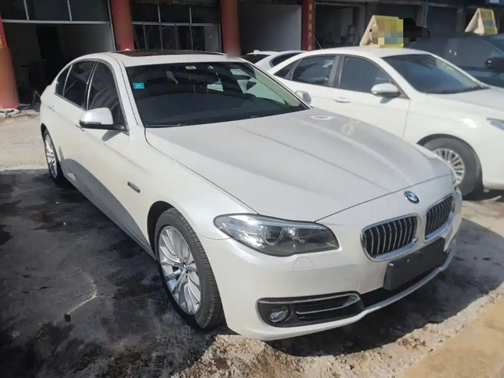BMW 5 Series 2016