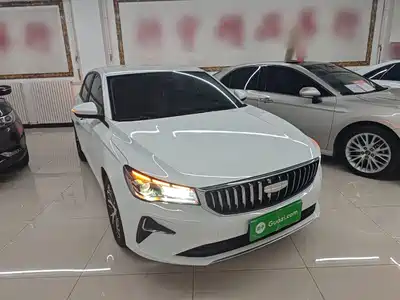 Geely Emgrand 2025