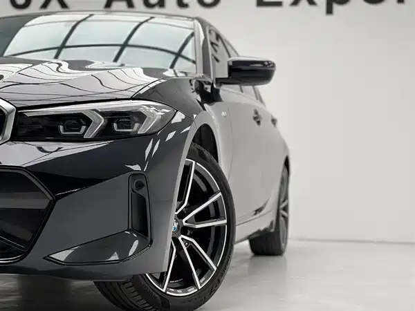 BMW 3 Series 2023