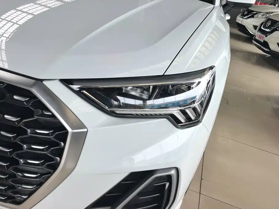 Audi Q3 Sportback 2021 — фото 5