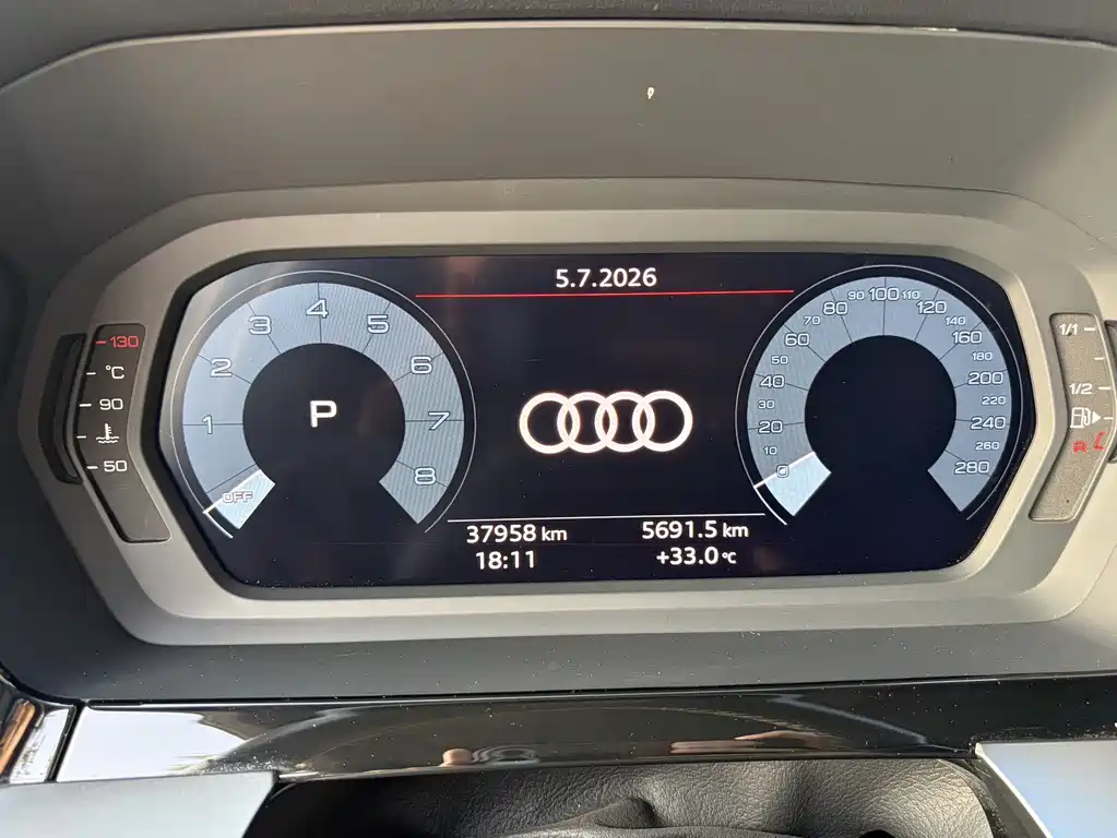 Audi A3 2022 — фото 9