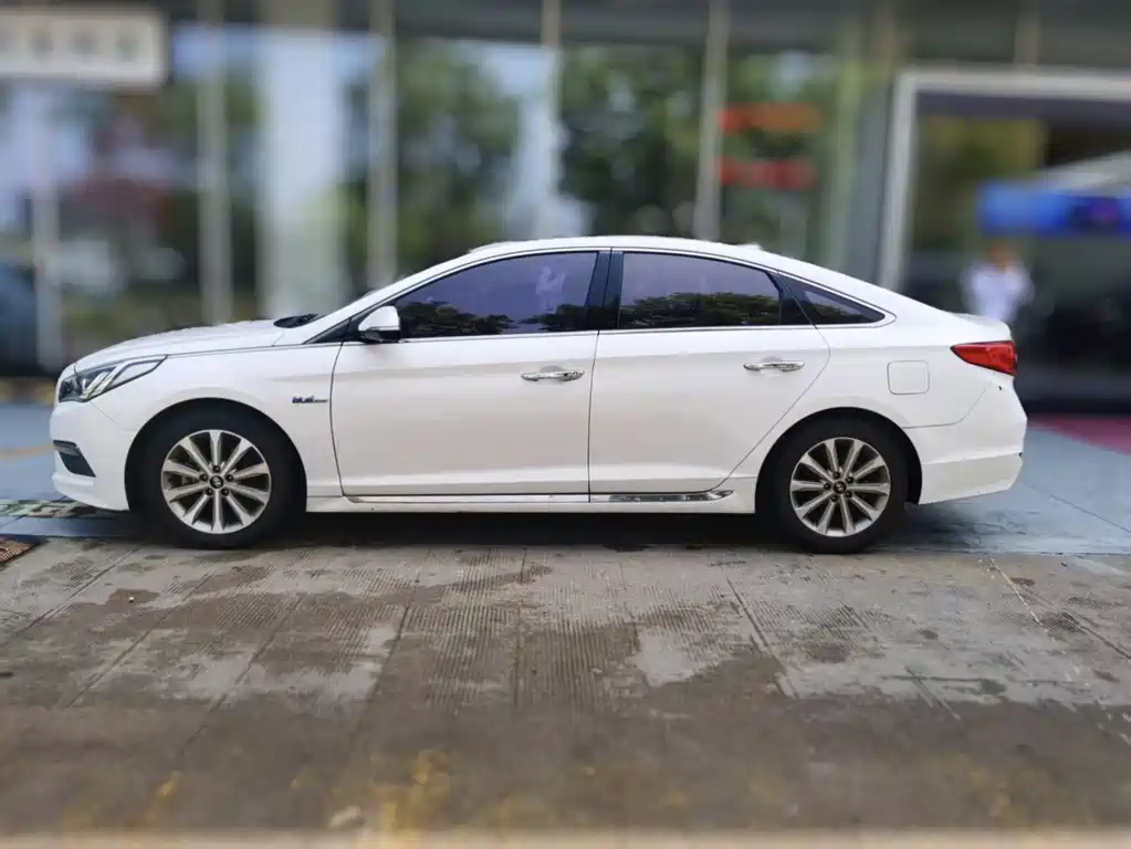 Hyundai Sonata 2015 — фото 4