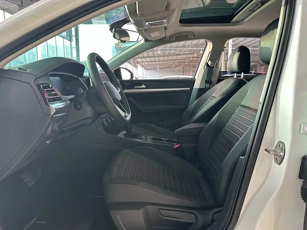 Volkswagen Lavida 2022
