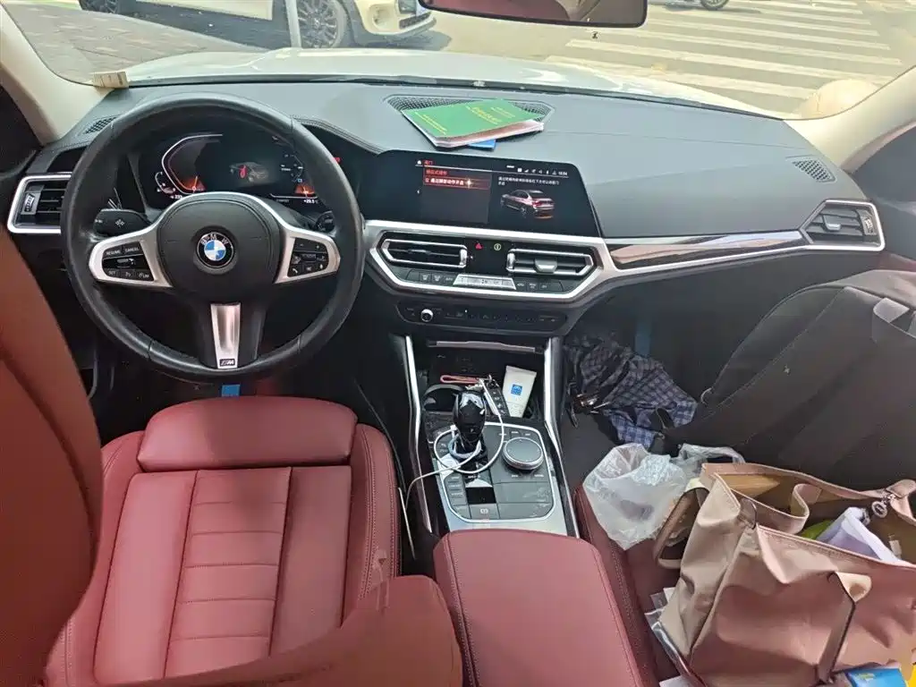 BMW 3 Series 2021 — фото 10
