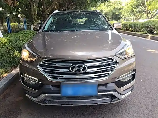 Hyundai Santa Fe 2017