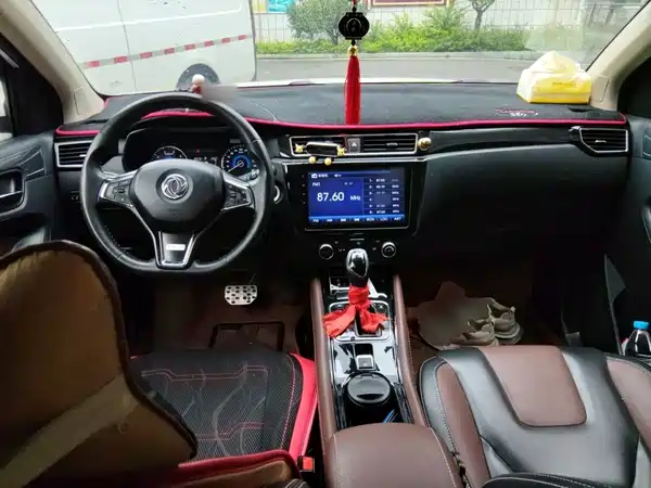 Dongfeng Scenery 580 2016