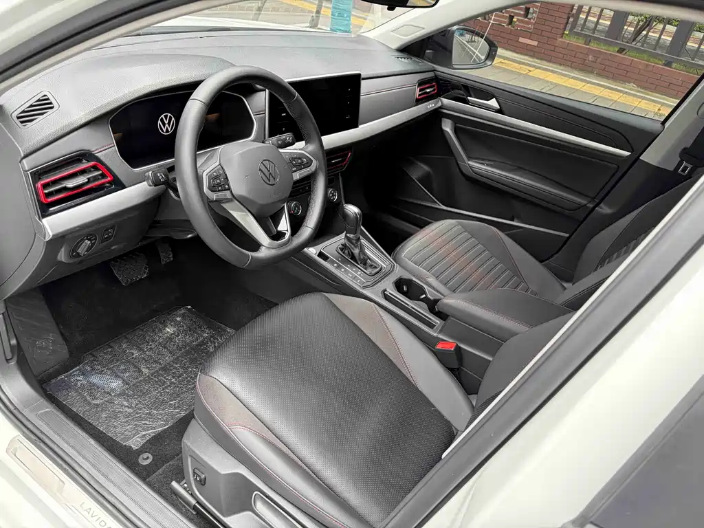 Volkswagen Lavida 2022