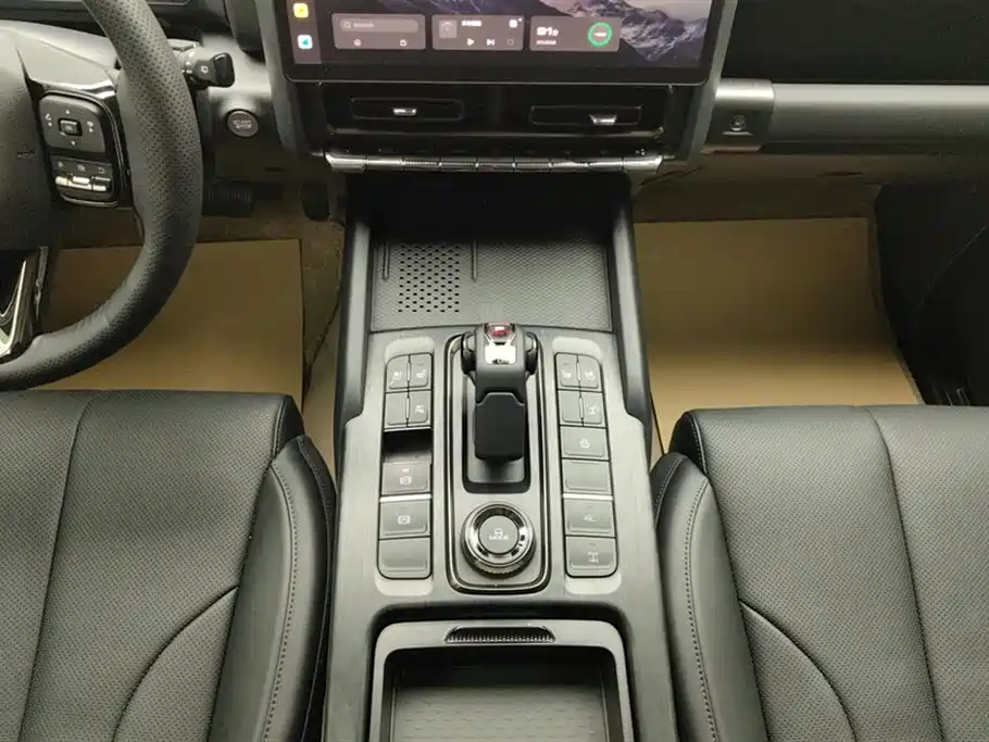 Haval H9 2025 — фото 16