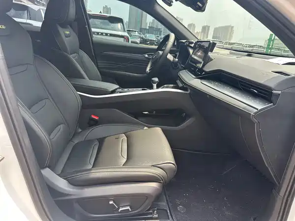 Geely Xingrui 2023