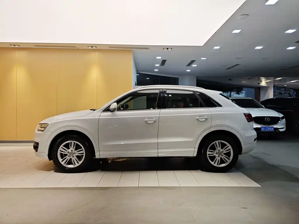 Audi Q3 2016 — фото 6