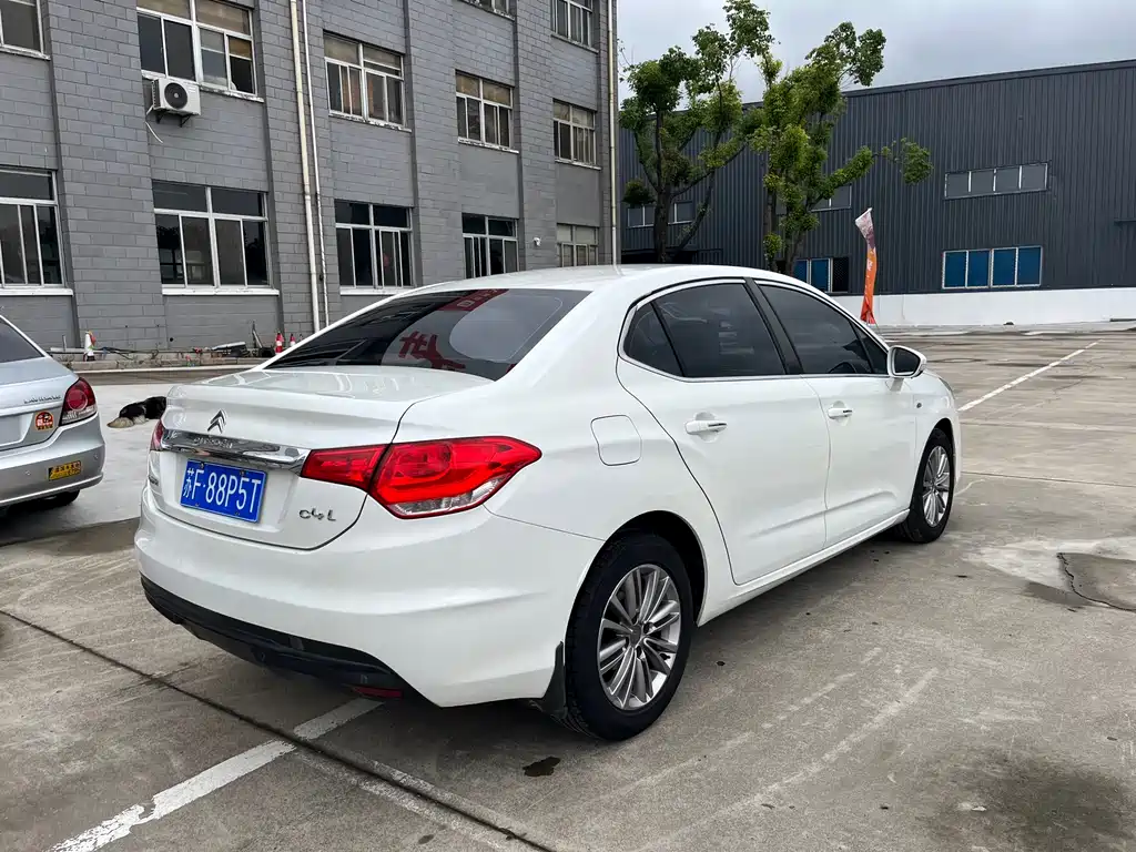 Citroen C4L 2014