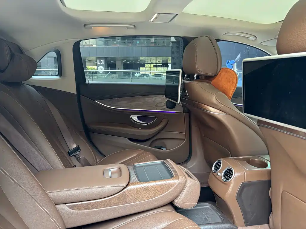 Mercedes-Benz E-Class 2018